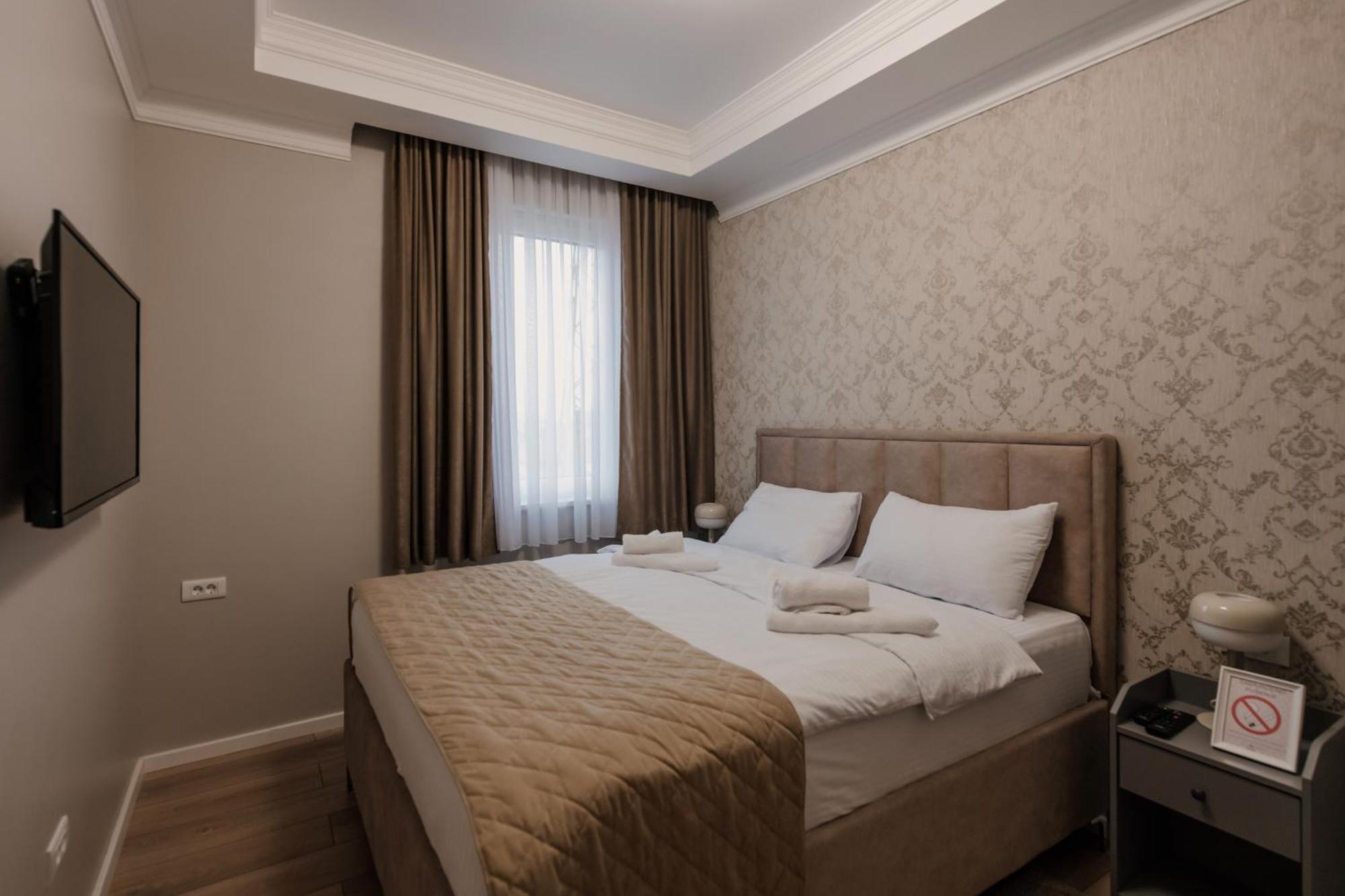 Hotel Beli Dvor Čačak Eksteriør bilde