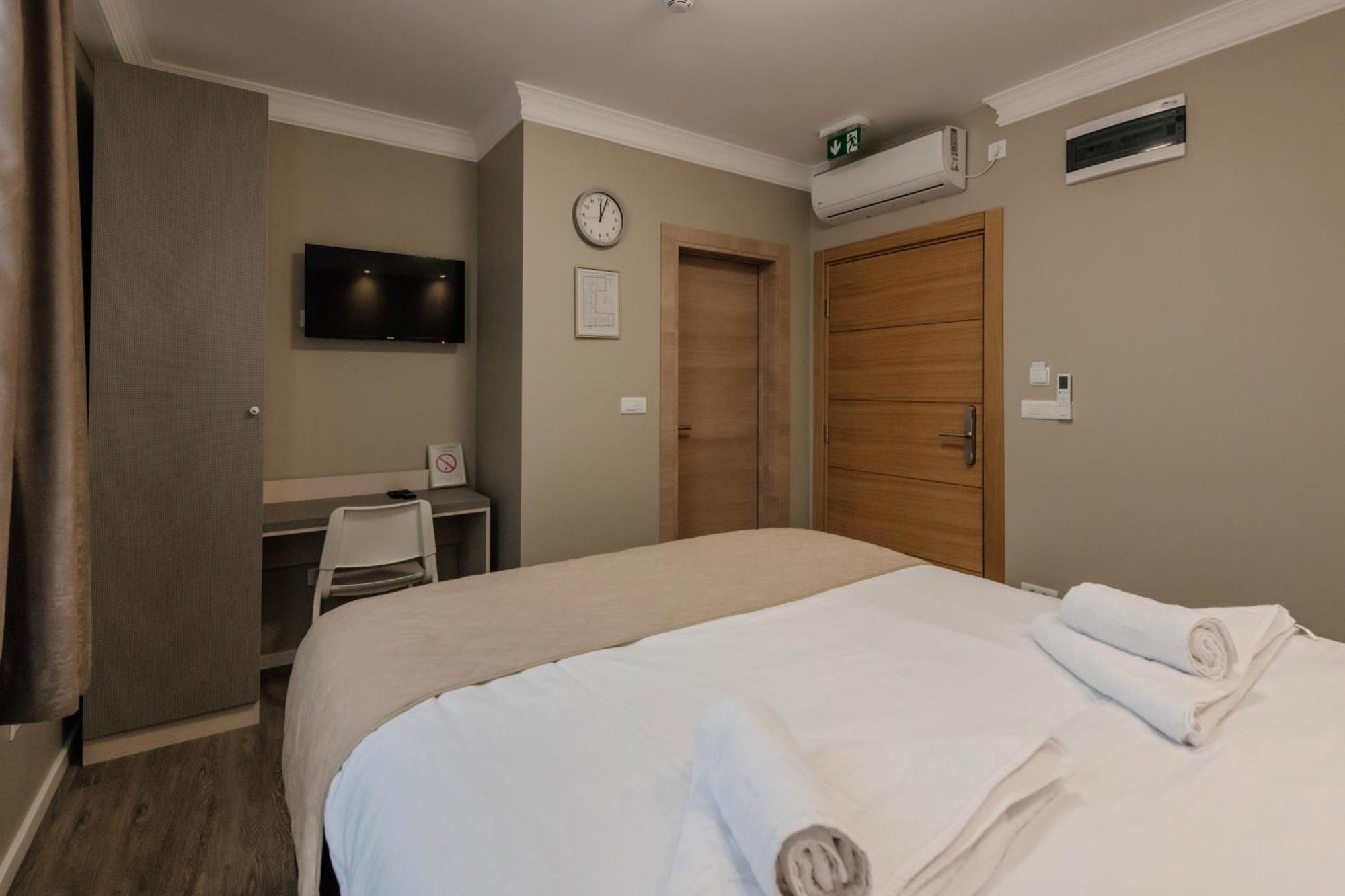 Hotel Beli Dvor Čačak Eksteriør bilde